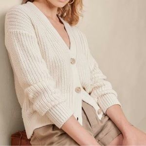 Banana Republic Chunky 3 Button V Neck Crop  Cardigan Sweater XS